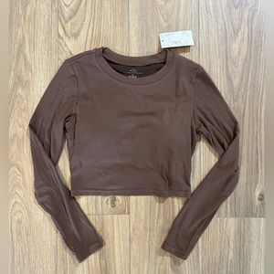 NWT Klassy Network long sleeve crop top with built in padded bra